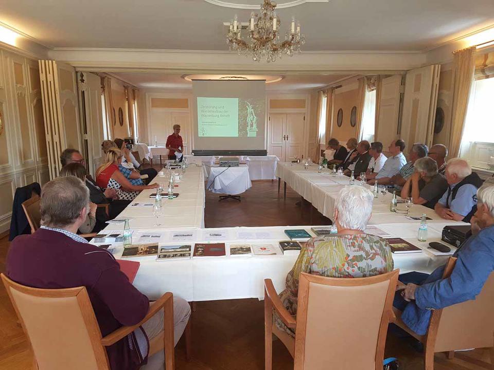 Aktionstag Grenzgeschichten - Geschichte von Landsitzen im Zweiten Weltkrieg auf Schloss Anholt