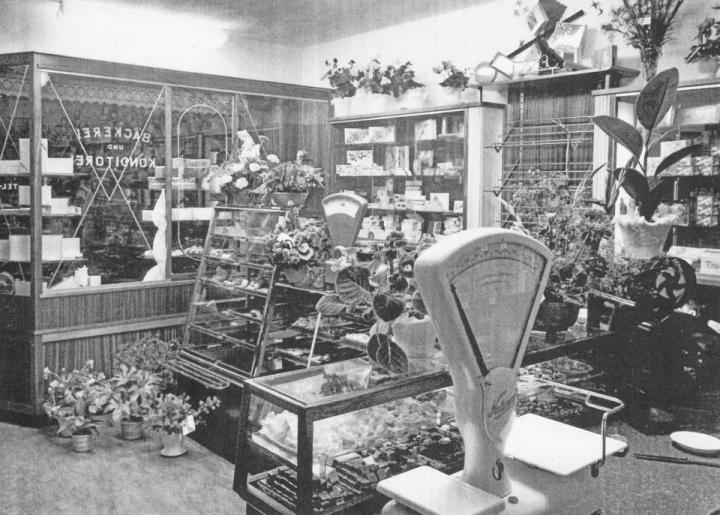 Verkaufsraum der Bäckerei in den 50er Jahren.