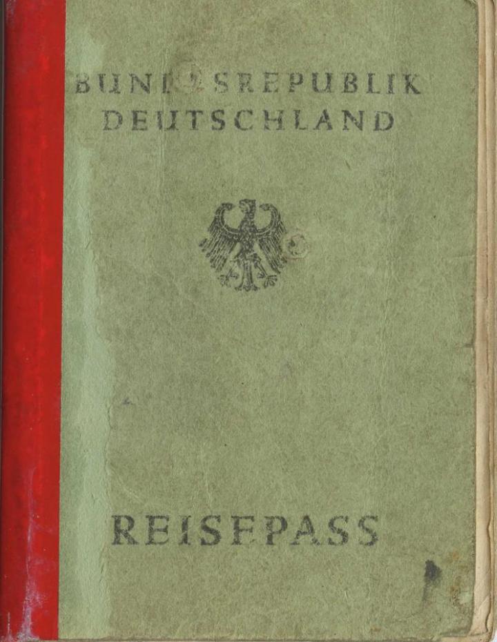 Reisepass Gerhard Korecker 1.